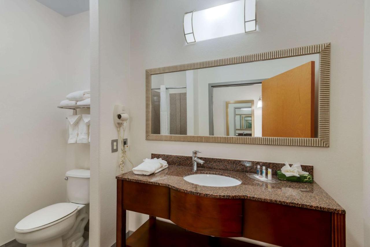 Comfort Suites Stockbridge Atlanta South Eksteriør billede