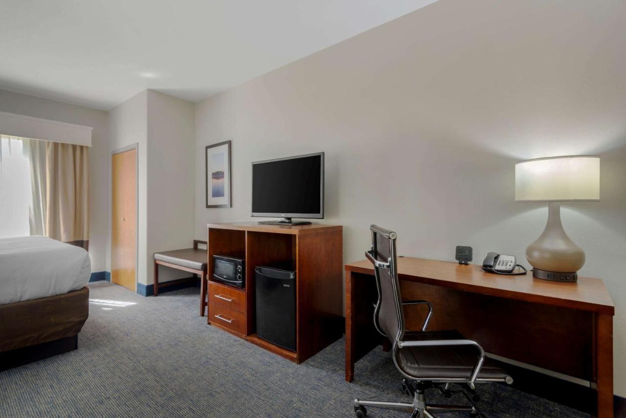 Comfort Suites Stockbridge Atlanta South Eksteriør billede